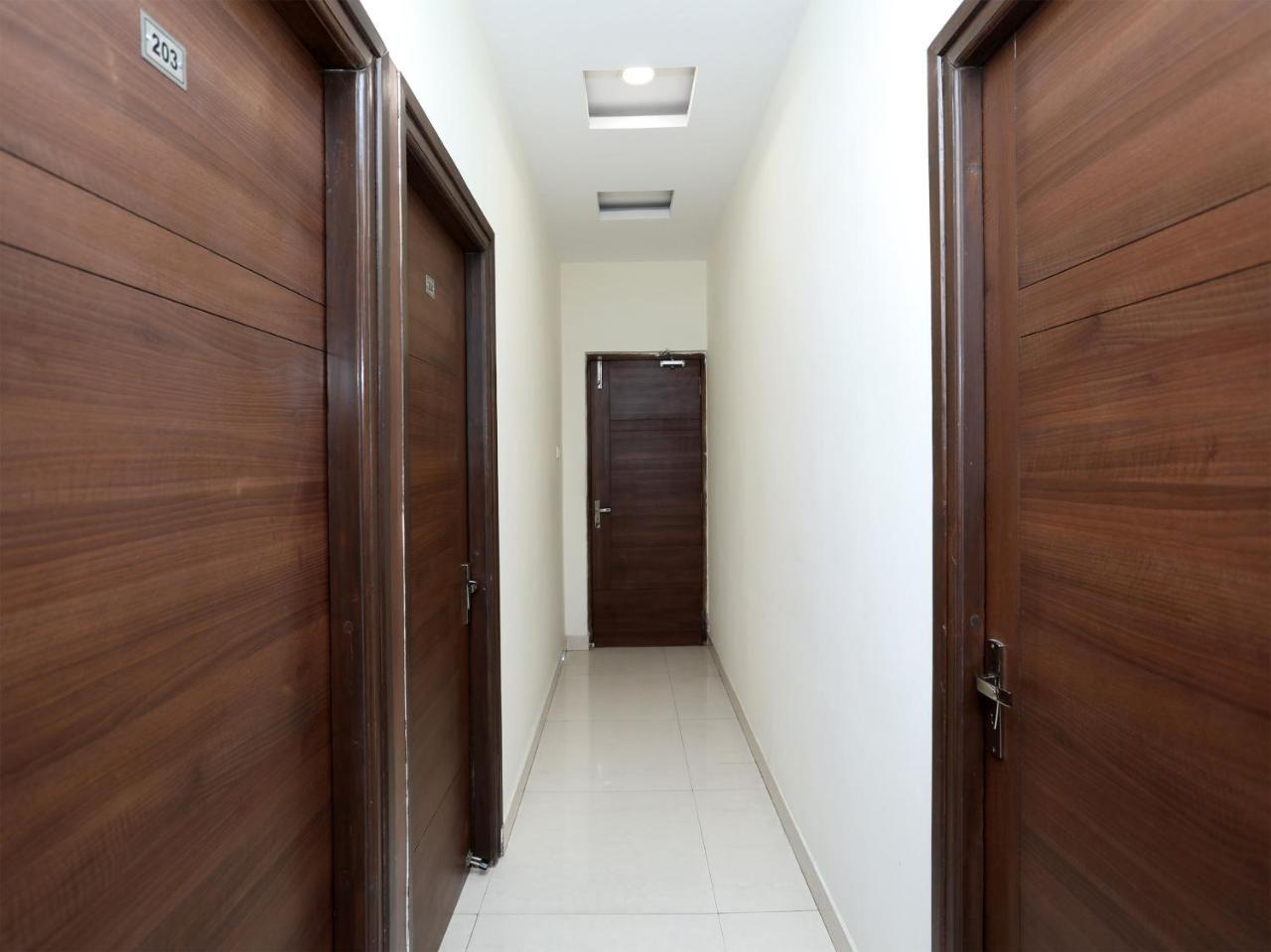Oyo 680 Hotel Ranjana Heritage Lucknow Bagian luar foto