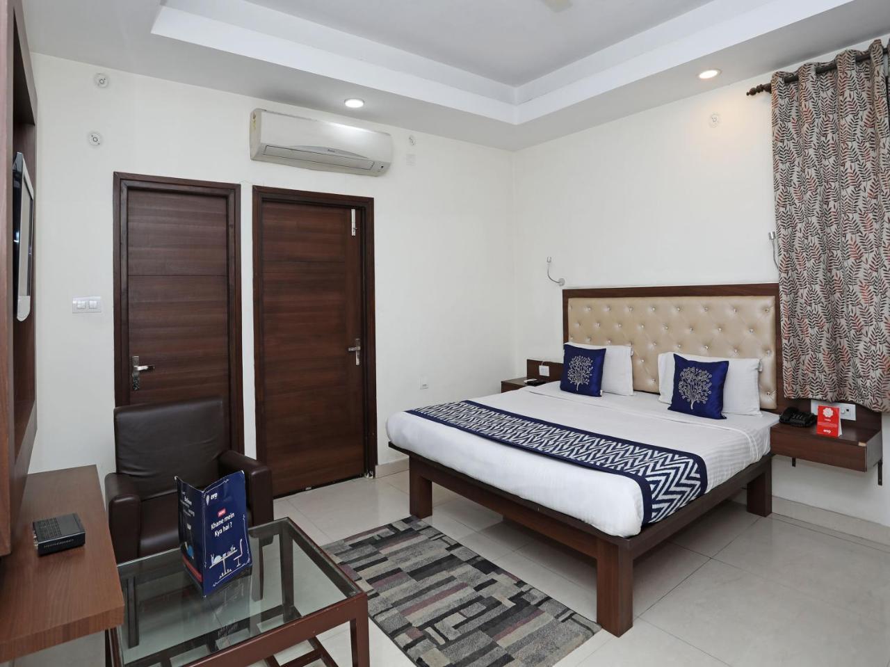 Oyo 680 Hotel Ranjana Heritage Lucknow Bagian luar foto
